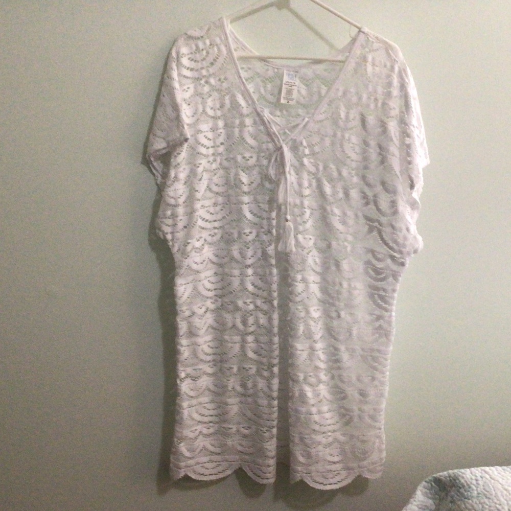 Time and Tru White Swimsuit Cover